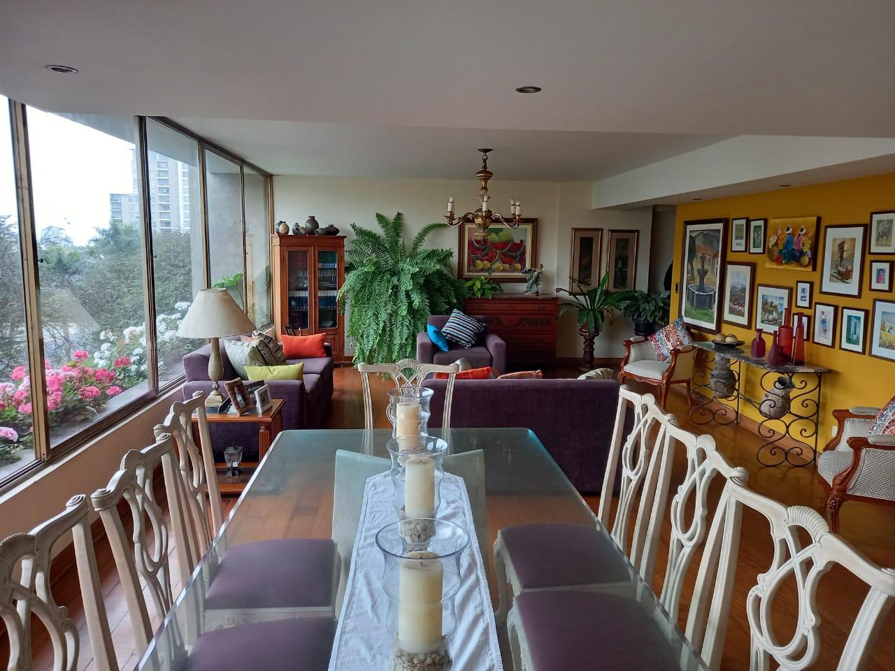 Imagen miniatura 1f4f25d6-9ad0-4b62-a9bc-f519e8cf67c1