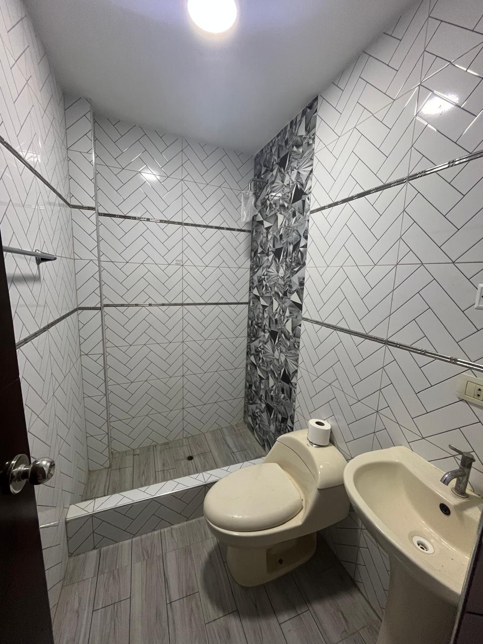 Imagen miniatura 5d7f6033-e78d-4ad3-870c-10964af45f35