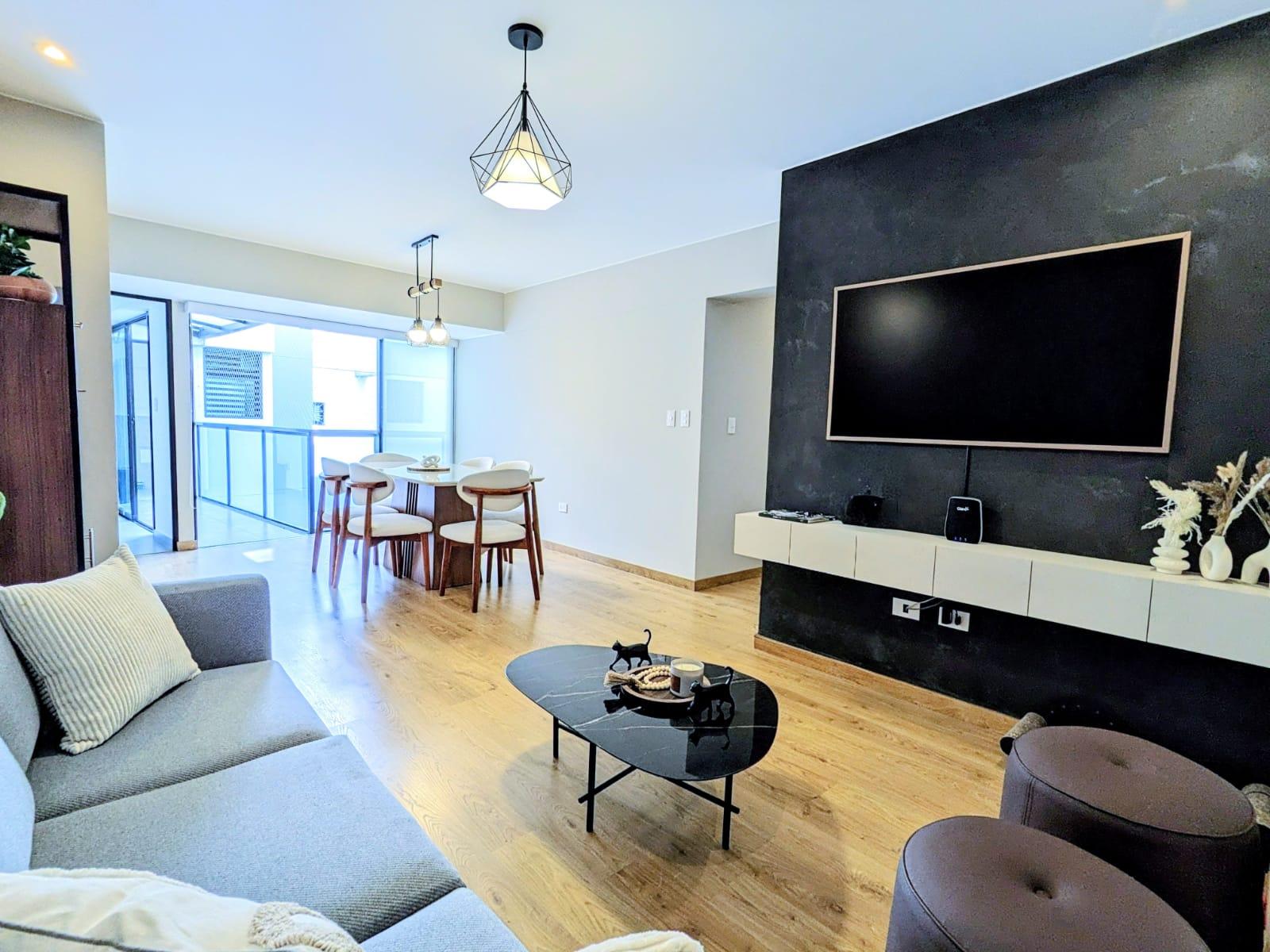 c871c119-ebb4-4ff1-a6ab-bb4a36c3127e