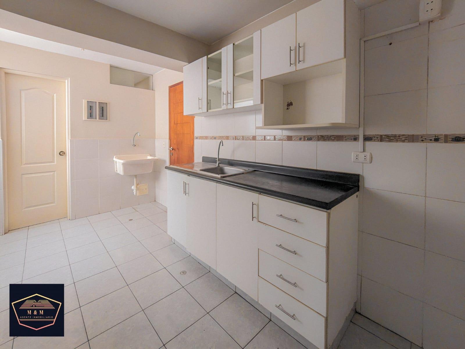 Imagen miniatura 8fa31c3e-6840-4064-be2e-52a469248713