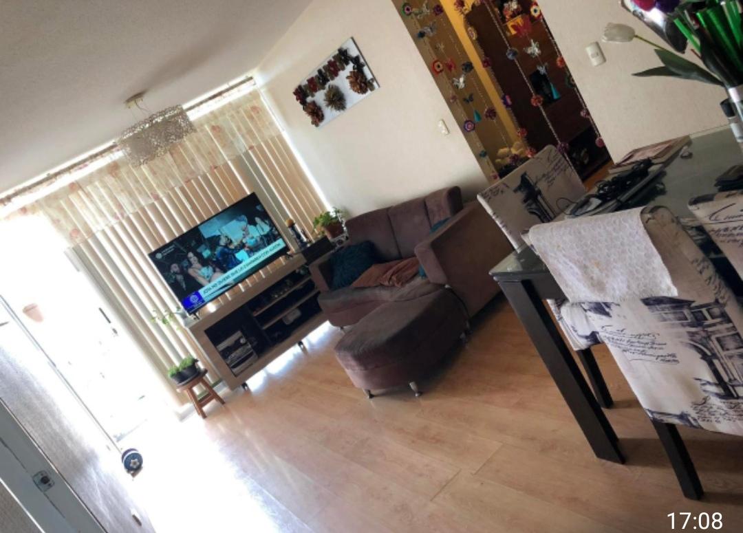 Imagen miniatura ebf52ed0-aad0-451d-95b7-312907b8d404