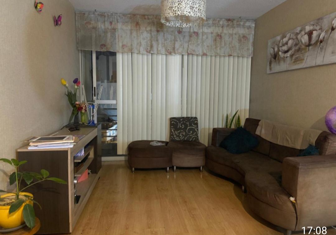 Imagen miniatura 35f1f458-0ebc-4d18-834b-b73c58d30aa4