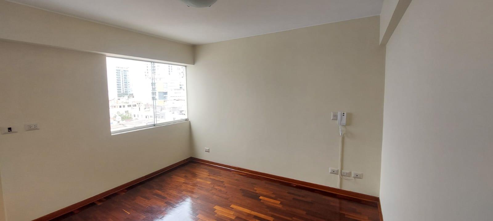 Imagen miniatura 24c52915-a3ca-4662-8669-8b6385bf2b22