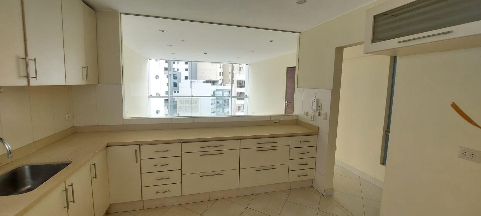 Imagen miniatura b7494b40-4254-443e-aff8-517f8994f279