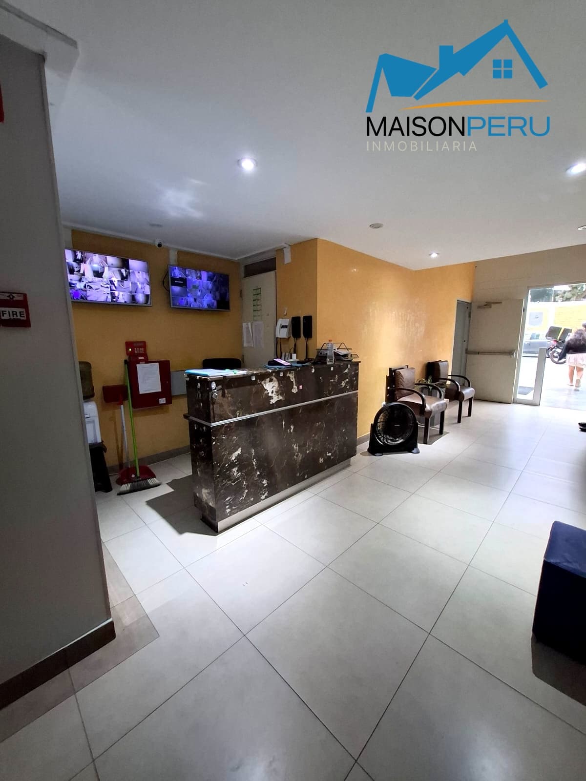 Vendo departamento 88 Metros Cochera 3 Dorm. Chorrillos (Ref: 846)