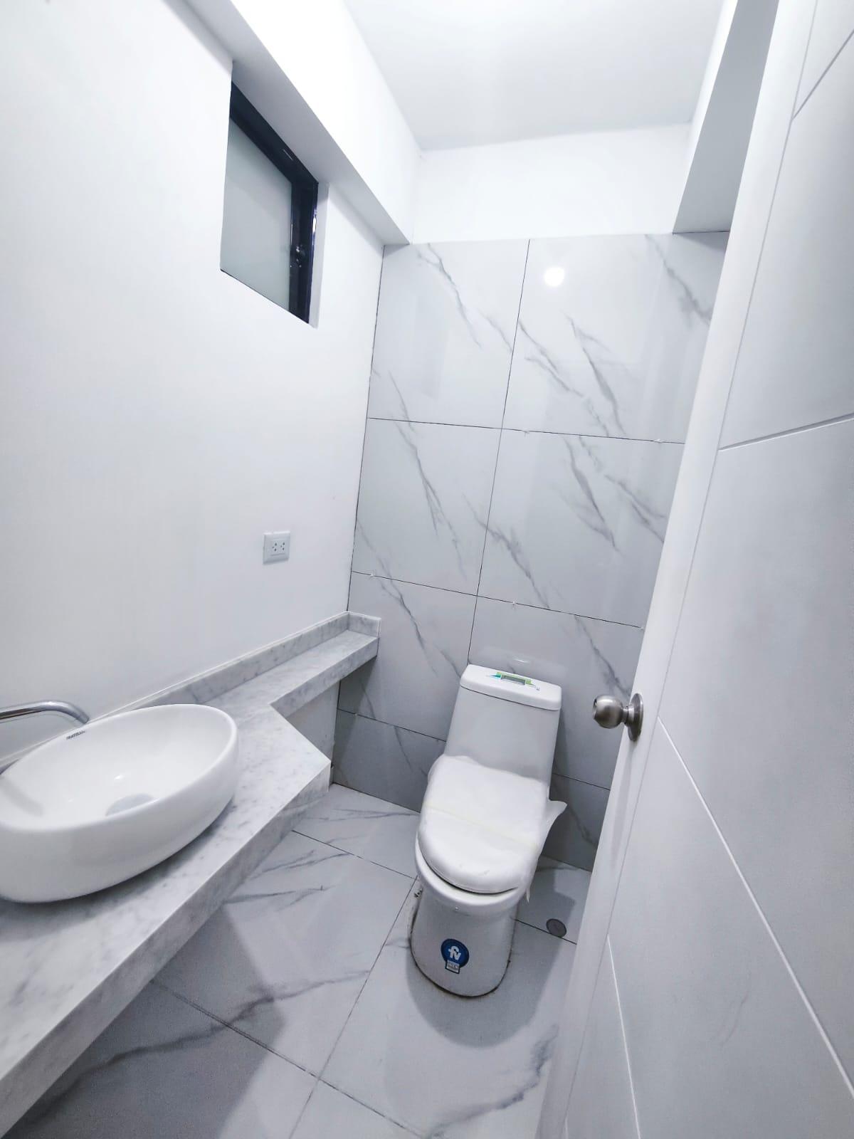 Imagen miniatura 64f8277f-97c2-4323-bc41-6ad0305d42fc