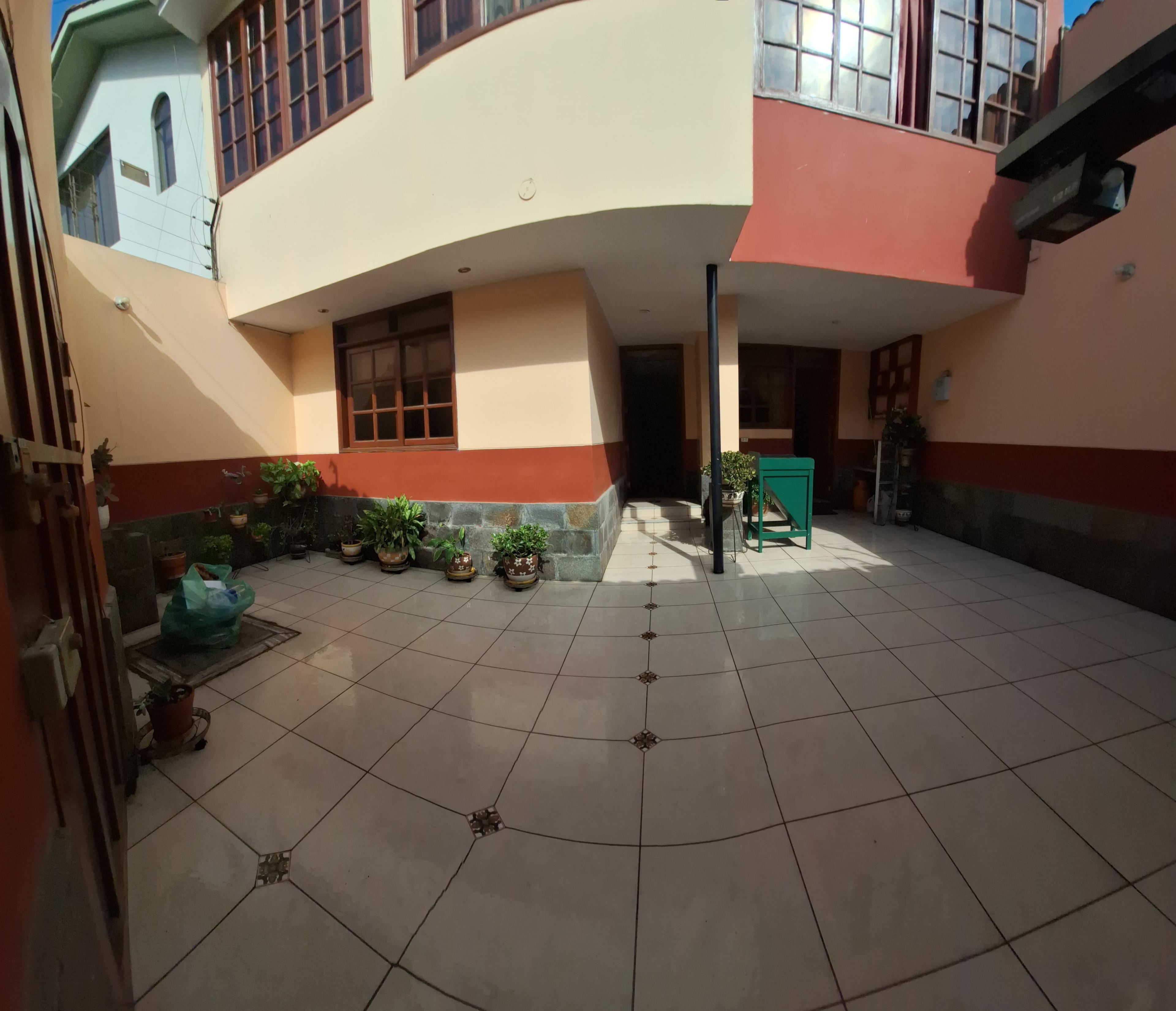 e3898b81-ff0e-42a7-81e8-0f6a09f37128