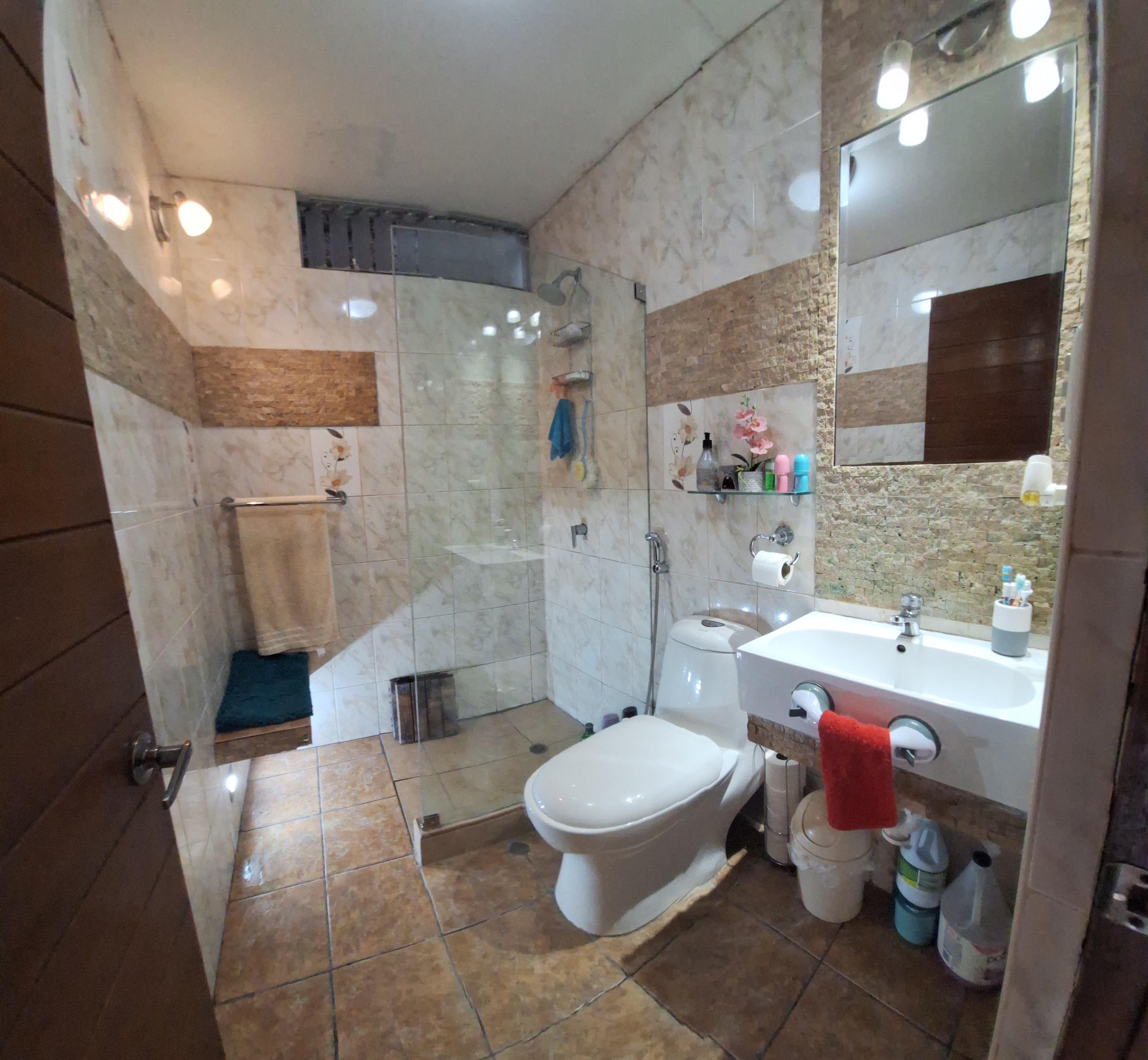 Imagen miniatura a1361413-7280-4ea3-afbc-d58f82ae4b9a