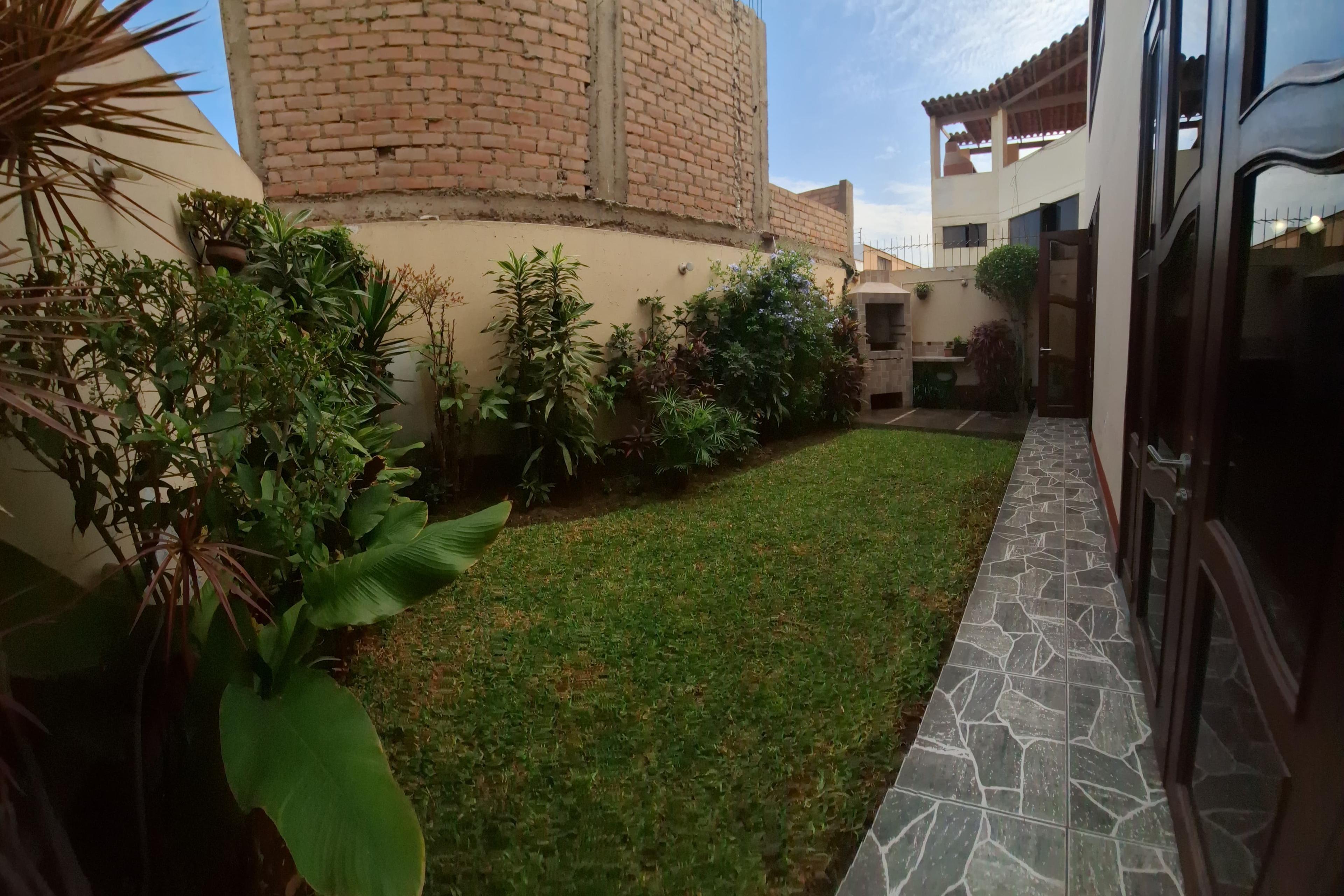 Imagen miniatura 4c1a0592-8065-473a-9014-8f3ddab84256