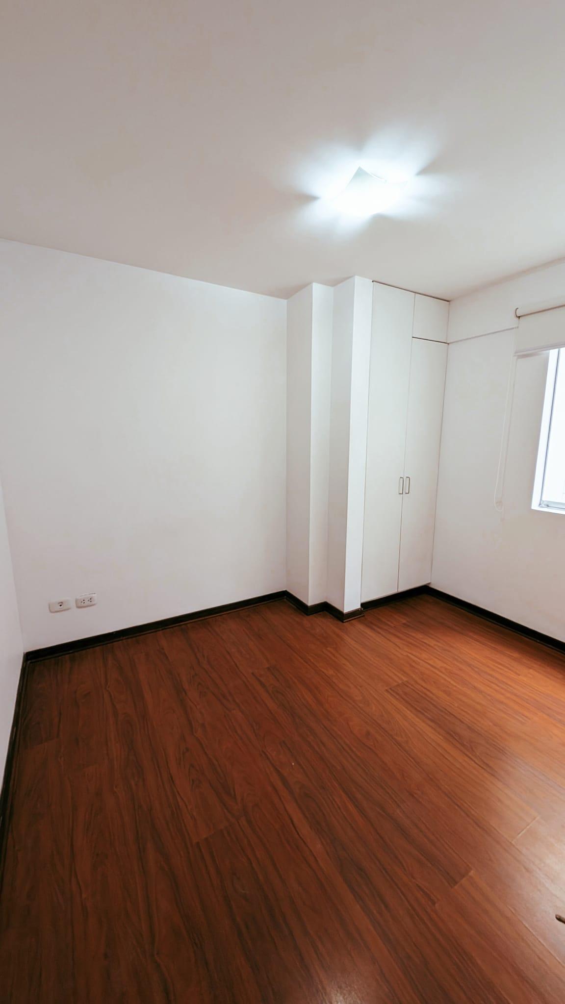 Imagen miniatura 051fbae4-7c4f-45b8-9f06-02b41967ab67