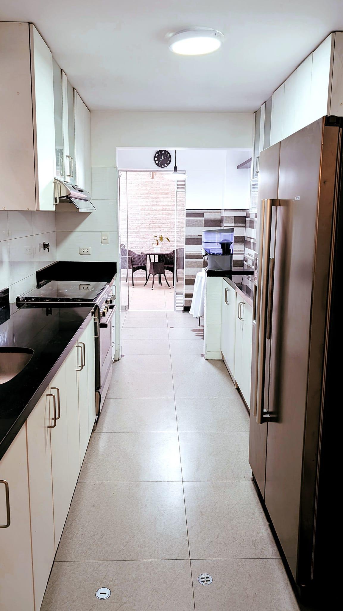 Imagen miniatura b91f5390-5ff1-413a-9a71-48c01c2e11fa