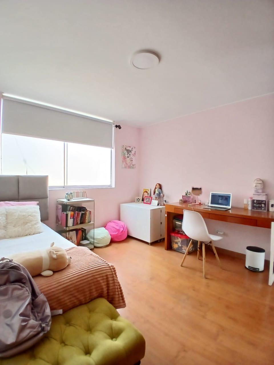 Imagen miniatura 61c5f611-af22-4331-ae89-6fc445e715ee