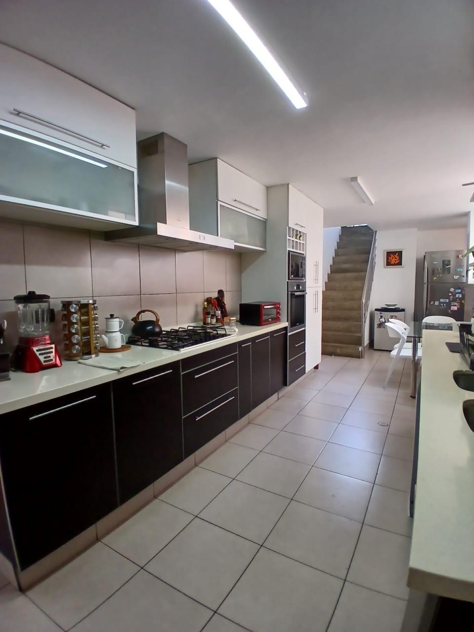 Imagen miniatura b8c592bd-a5ab-4b51-8aa4-560c9e278f96