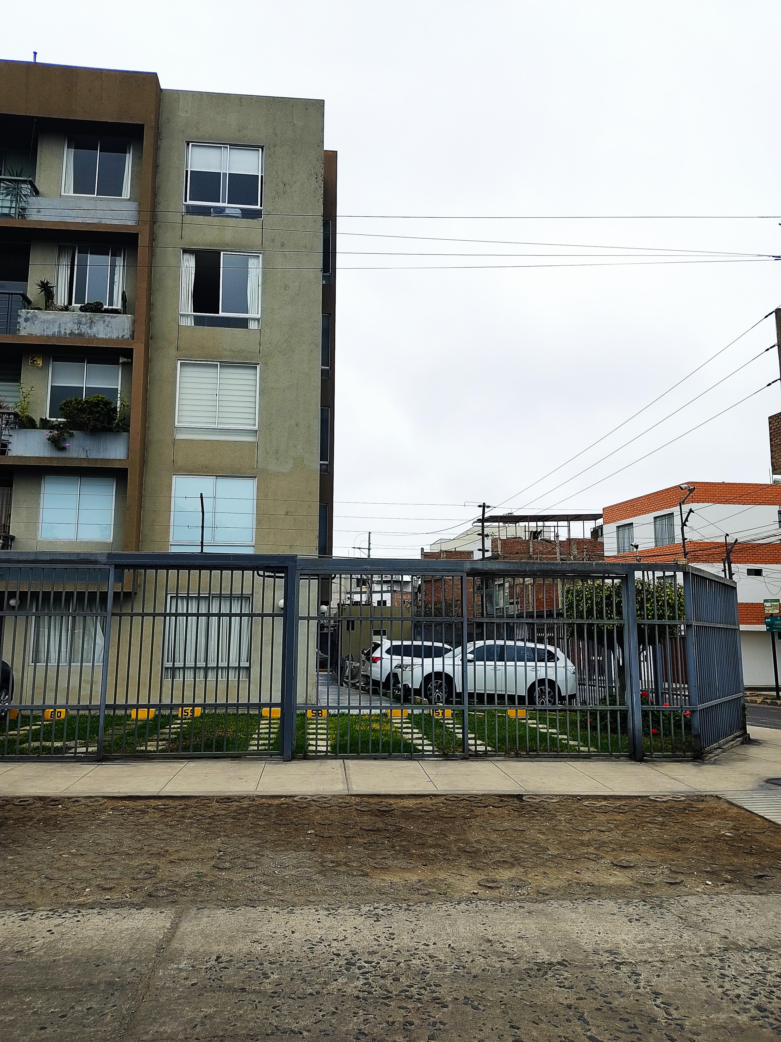 Imagen miniatura 81df93ea-51d3-4f4e-87b8-1451168f5116