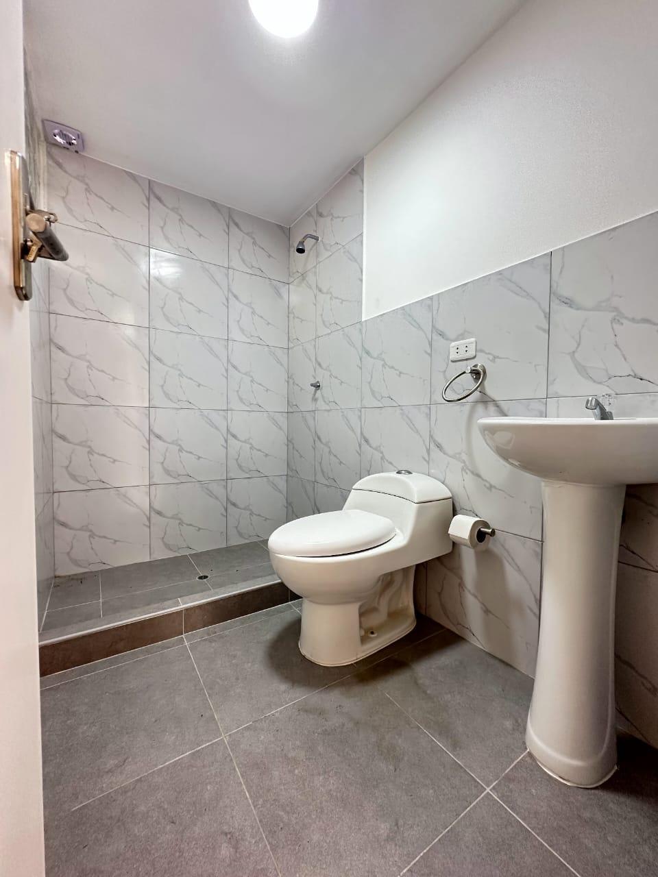 Imagen miniatura 9aaf02cc-c534-447c-8b73-85d04f2f0d7b