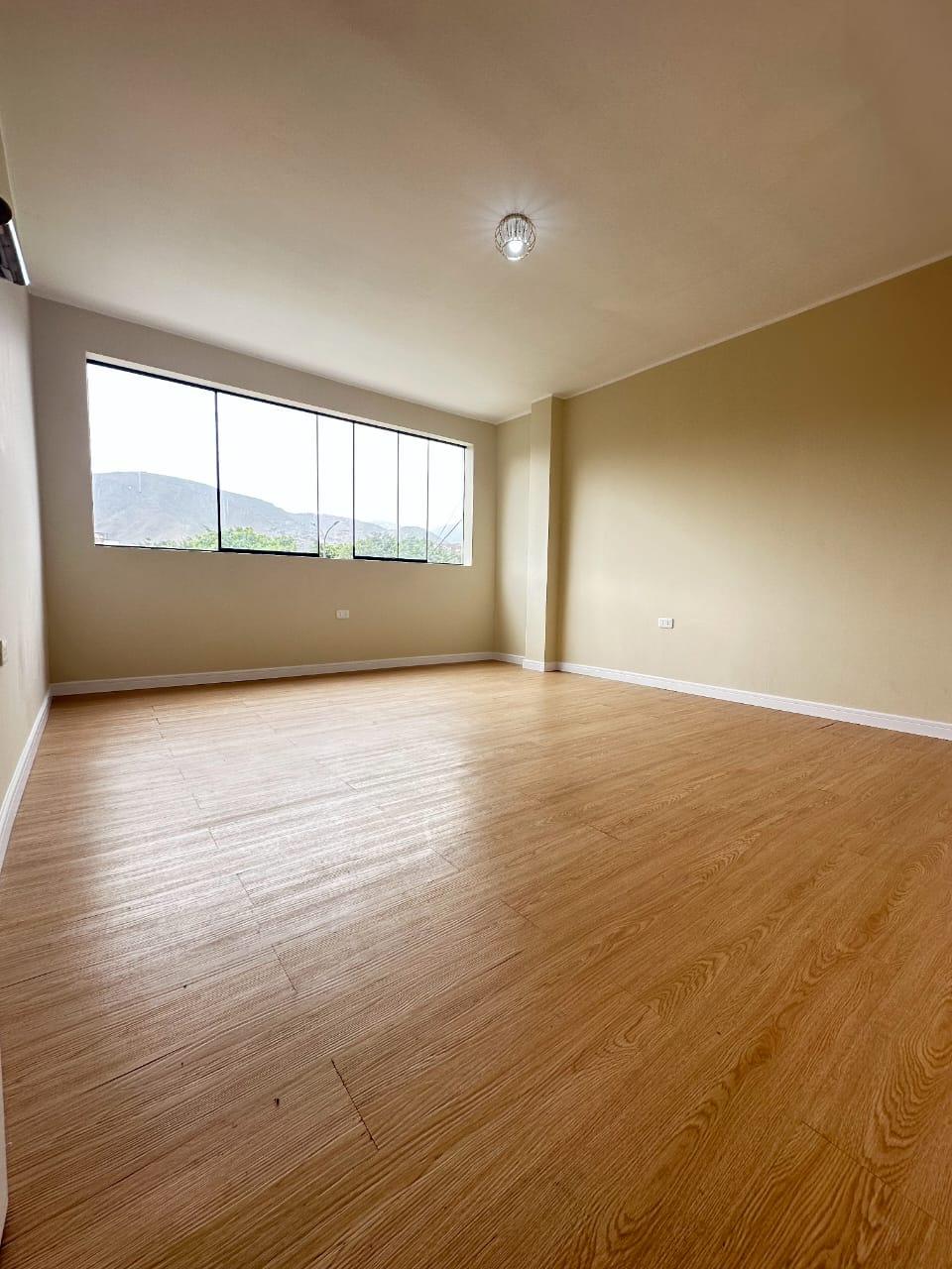 Imagen miniatura 4fe5f171-0a22-41e4-b5ee-fe3e5f0f5339