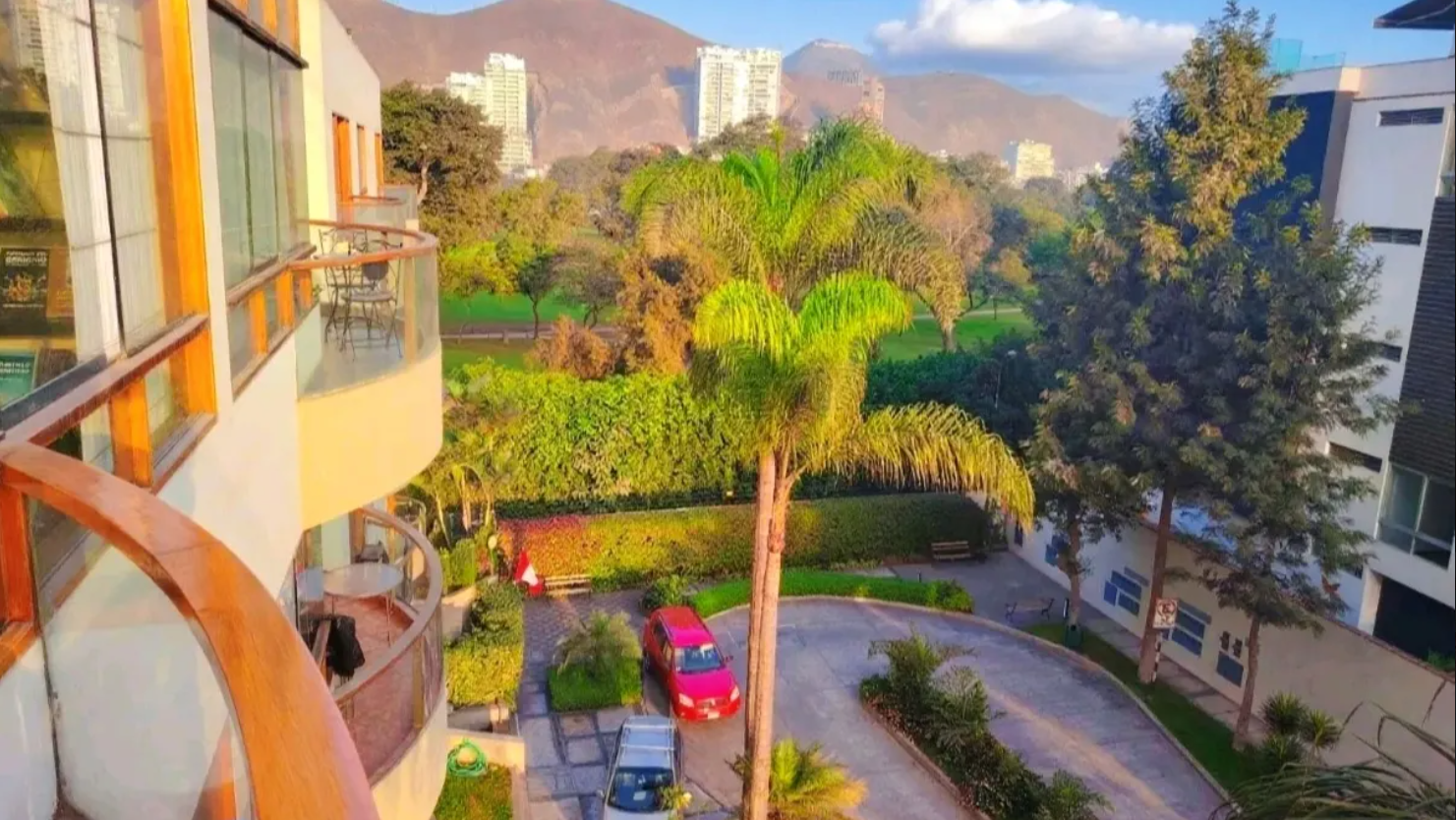 8446a13b-0f55-4267-a691-f0e47d5fda82