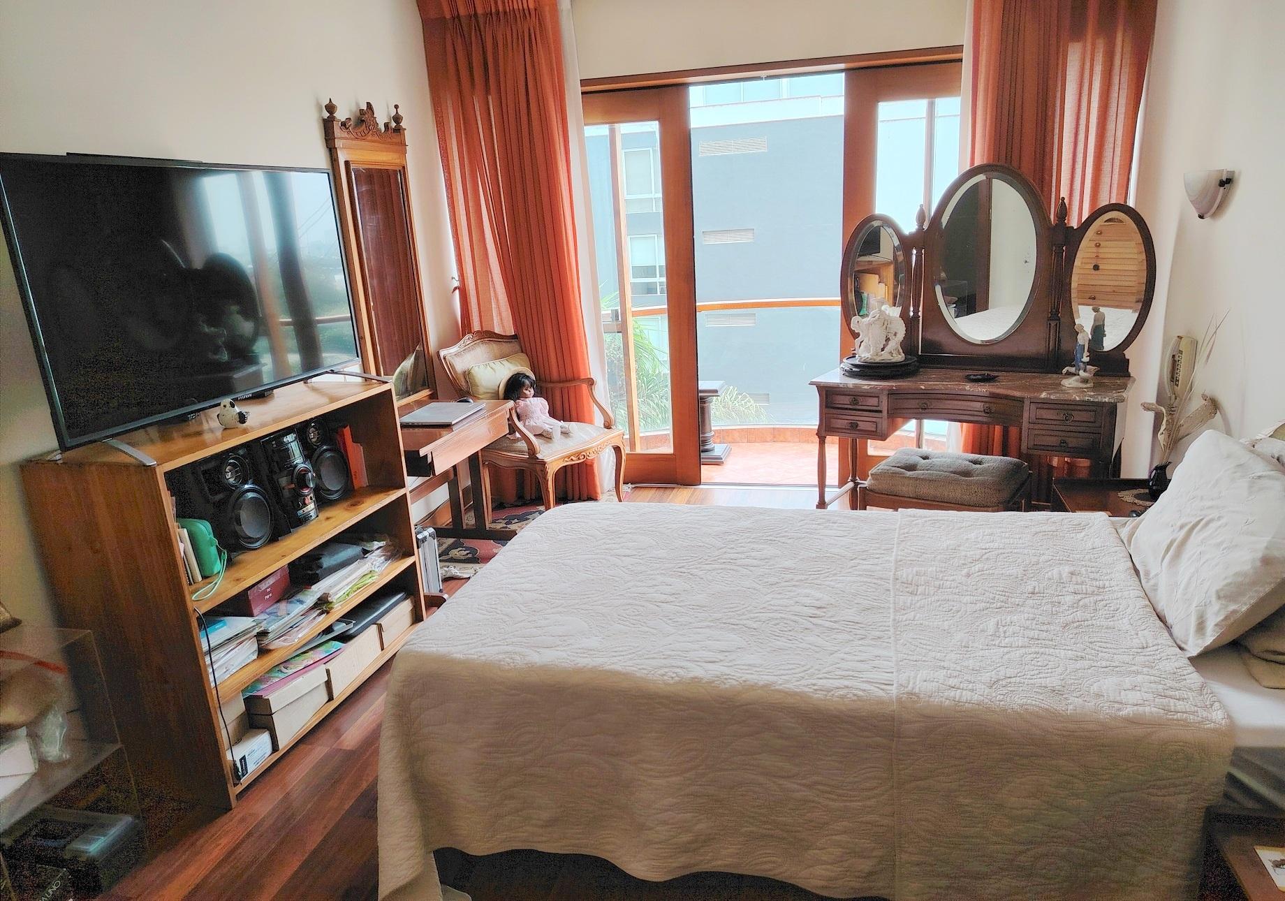 Imagen miniatura fbcedf1a-1920-47c9-94fb-e42a55e34b4d