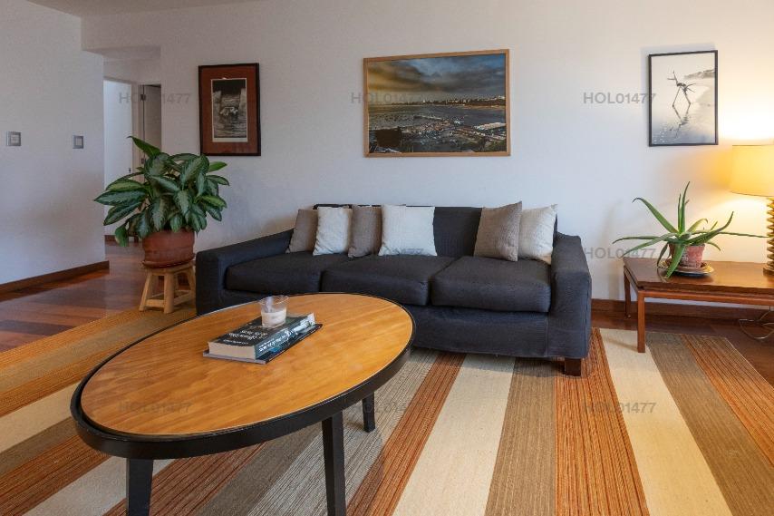 Imagen miniatura 0b1a53a0-8c28-45a3-8e95-22170e96c3e9