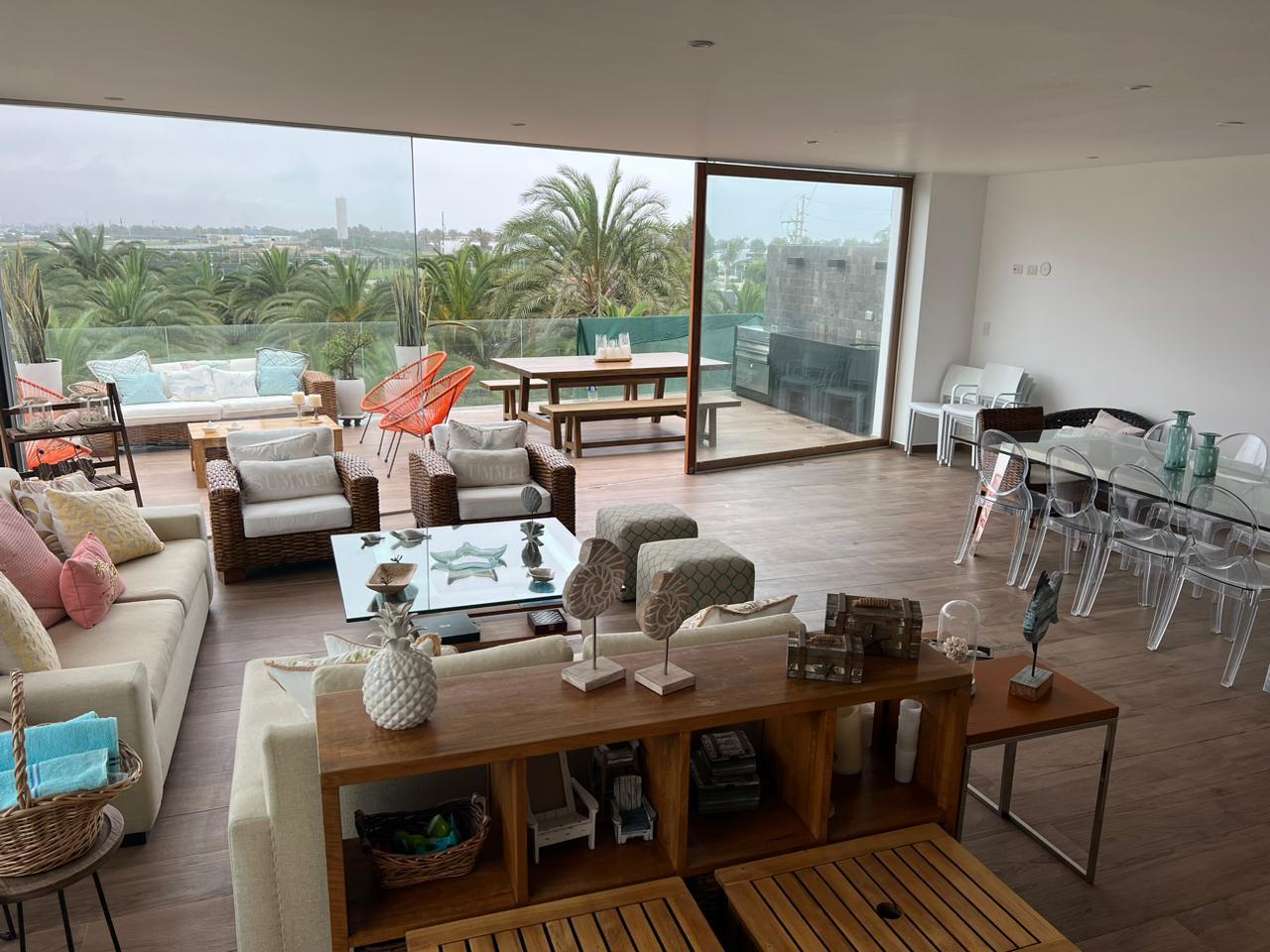 Imagen miniatura 9129e2dc-4864-4c81-8c50-5c0d7d3ecf4b