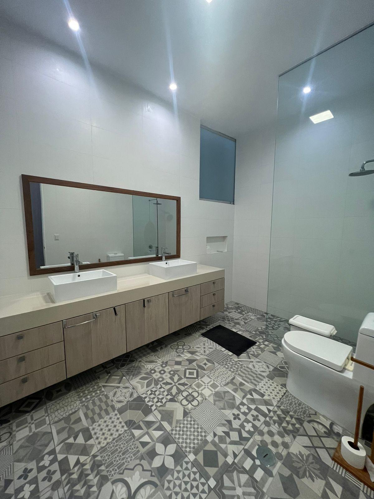 Imagen miniatura 1dc5e9d5-20ed-4ba2-b78e-a84f7ee1f911