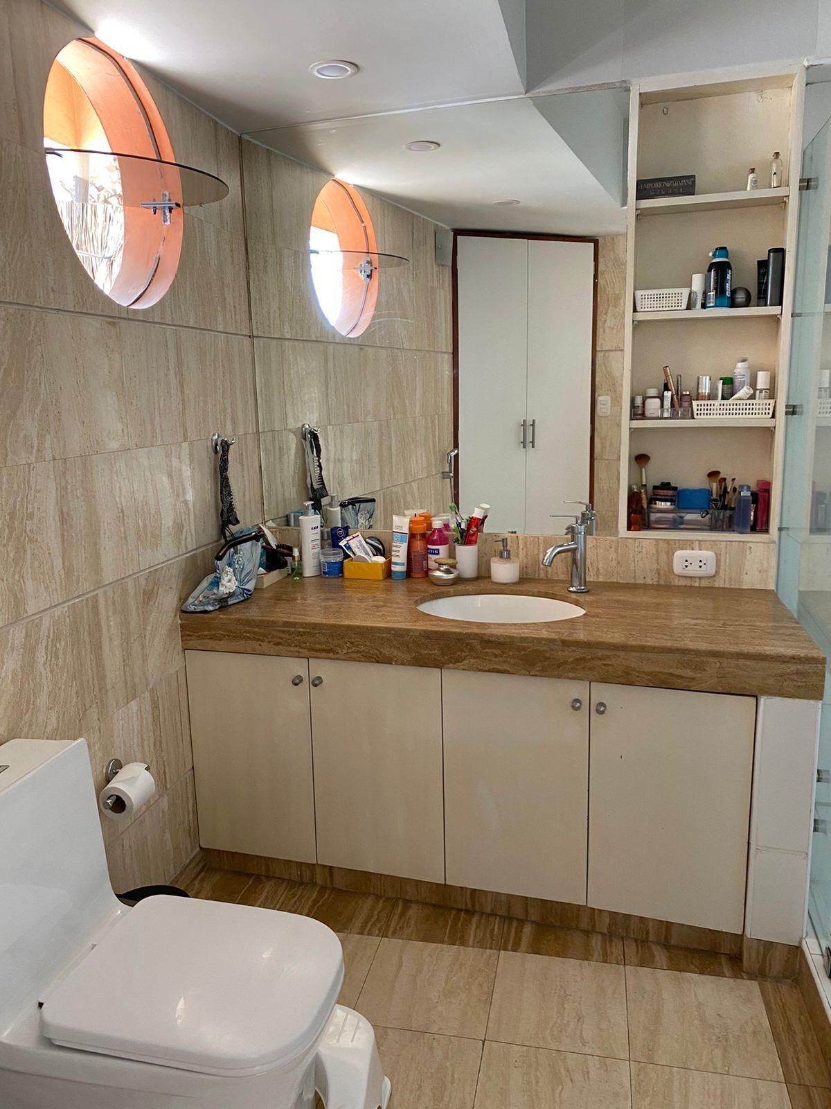 Imagen miniatura 35284a79-dbe9-486a-82f5-bea55f1d8d06