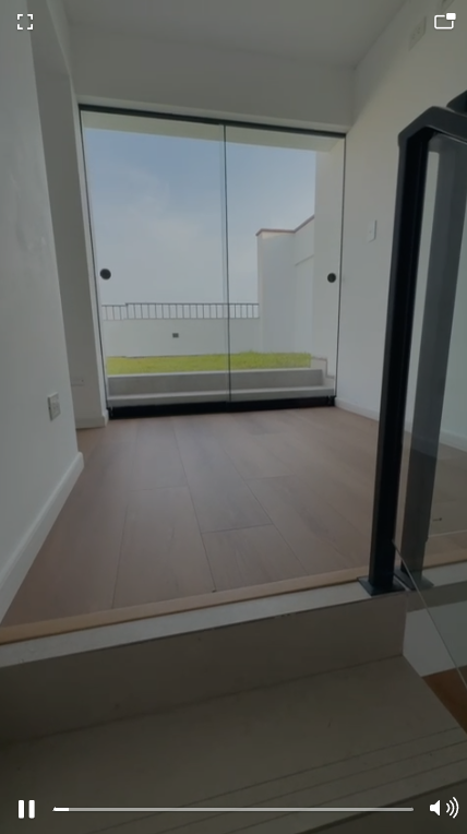 Imagen miniatura 5b589800-9398-4dd1-ad86-54af72635a82