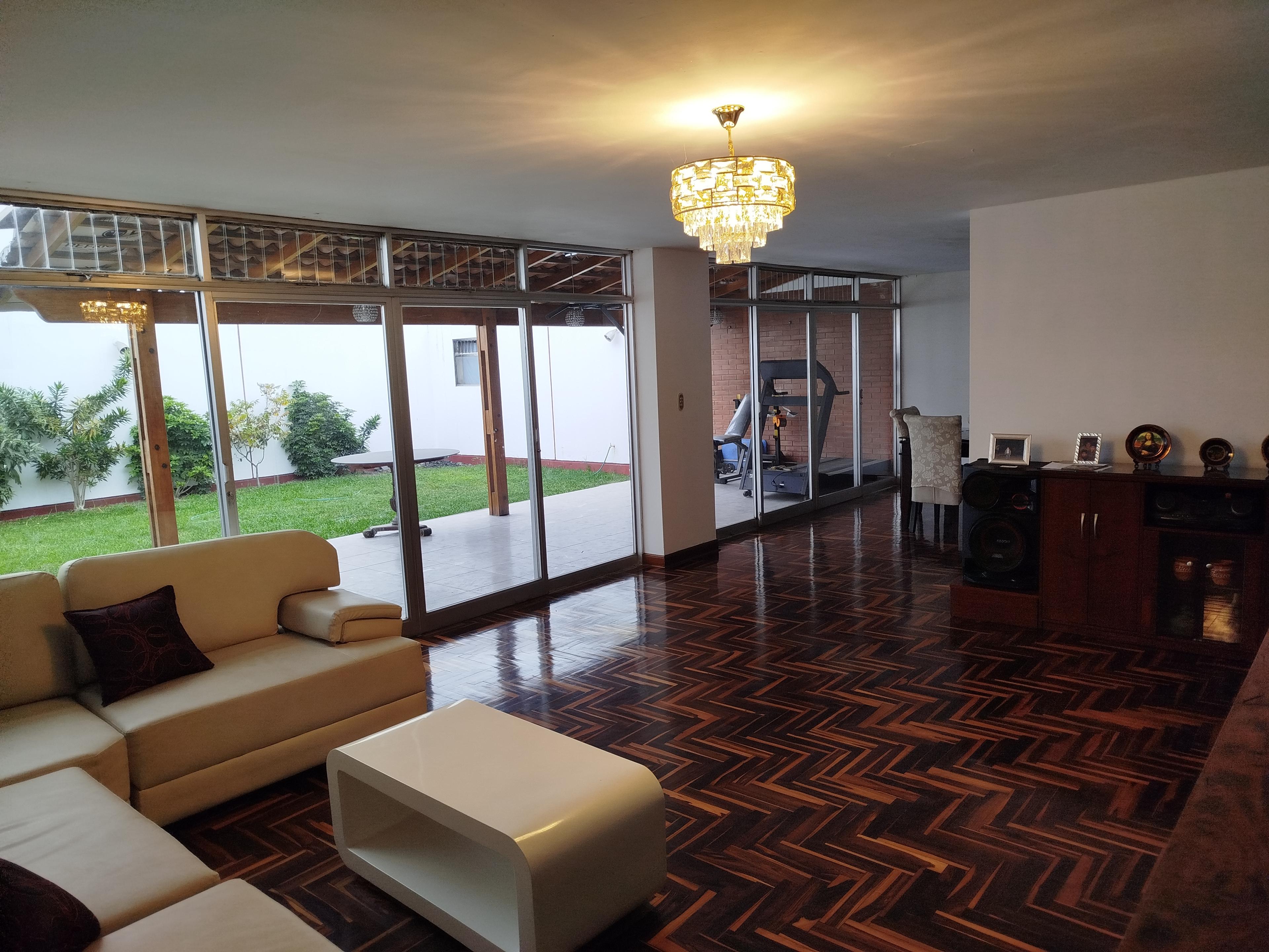 Imagen miniatura 7cf7e085-cf0c-4880-bca6-3ad8f735dbd9