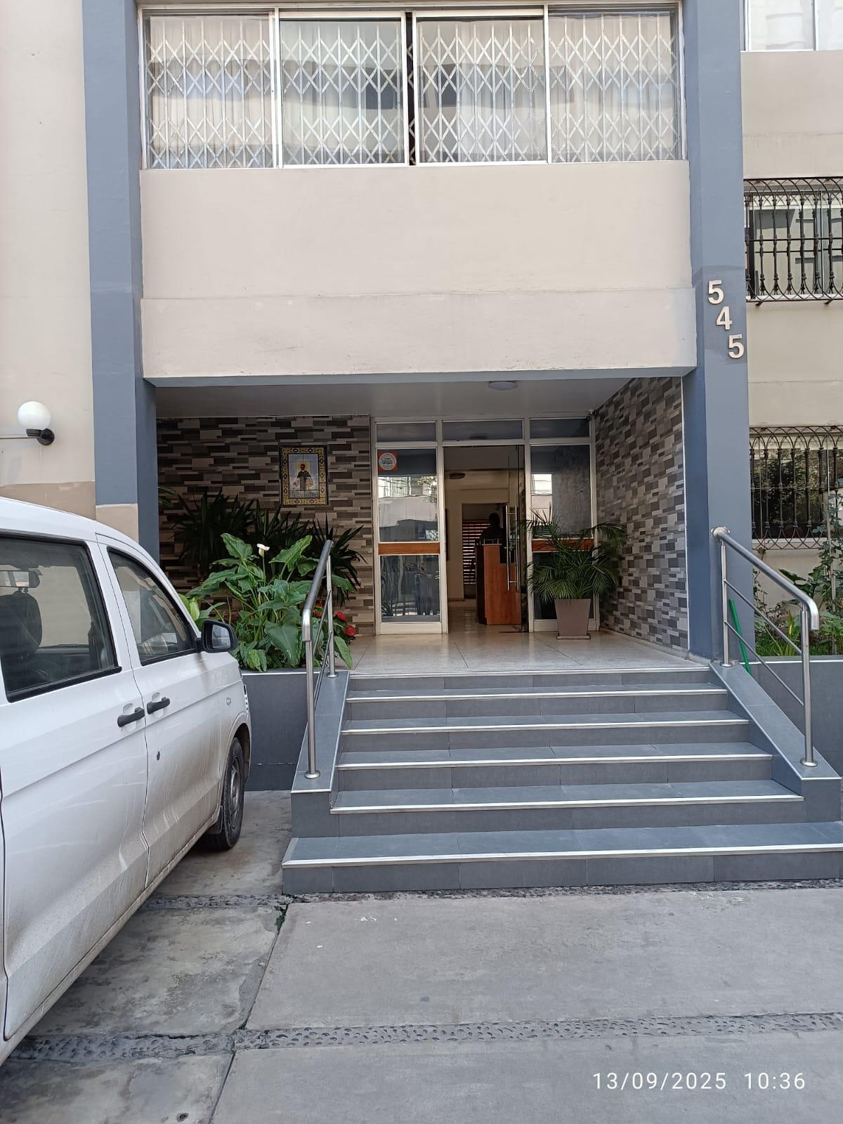 Imagen miniatura a8639058-06bc-4e18-bd4e-25764c9edc1c