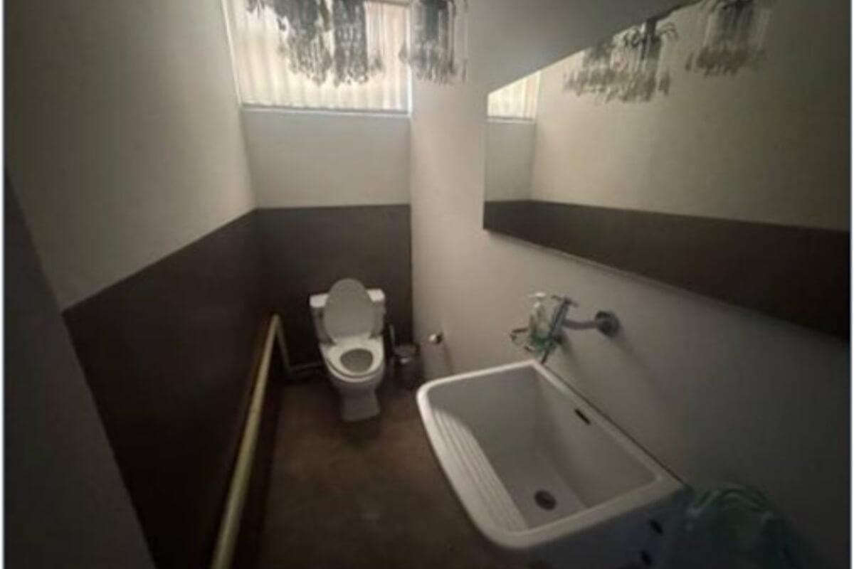 Imagen miniatura 384fbcdc-9f67-4f1a-8d13-a8dcbd231622