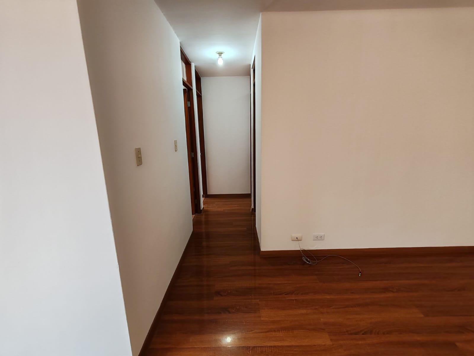 Imagen miniatura 6dedc877-bbef-4e77-89d8-047557a23251