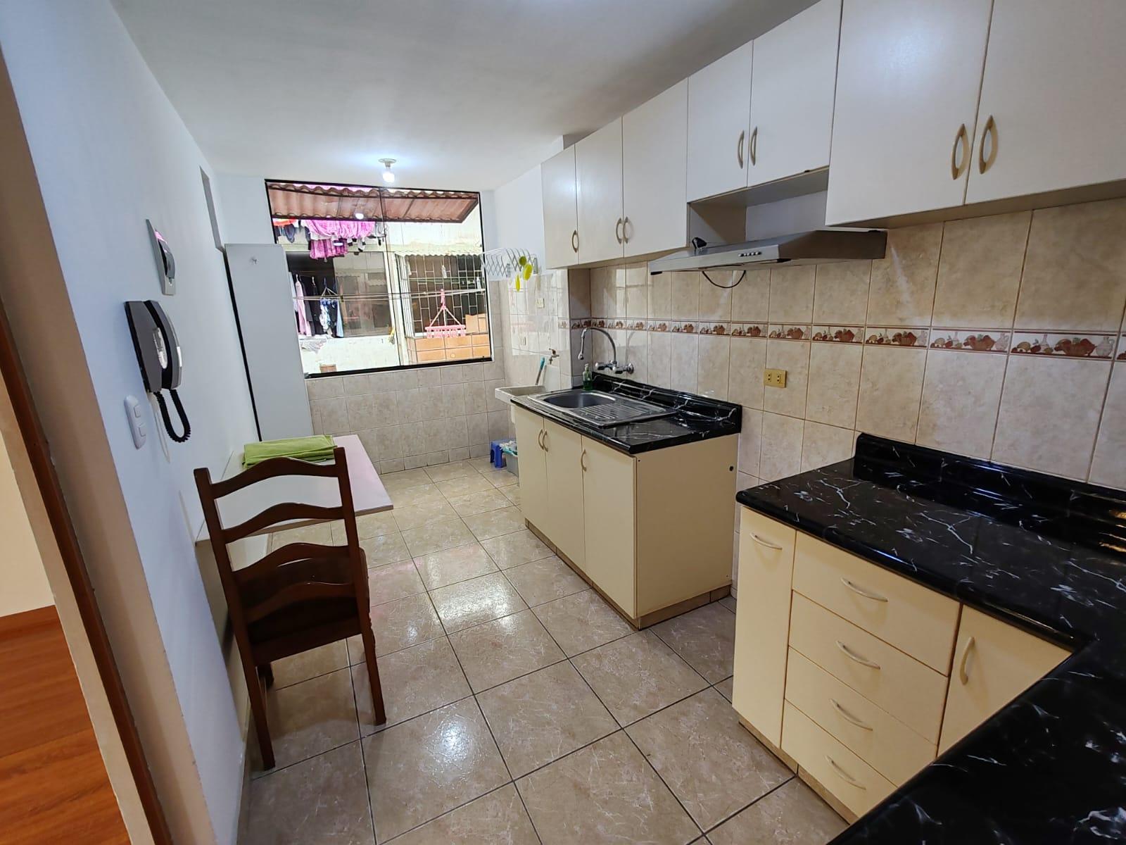 Imagen miniatura 68c01194-e3c8-46ca-8503-a0249a58551f