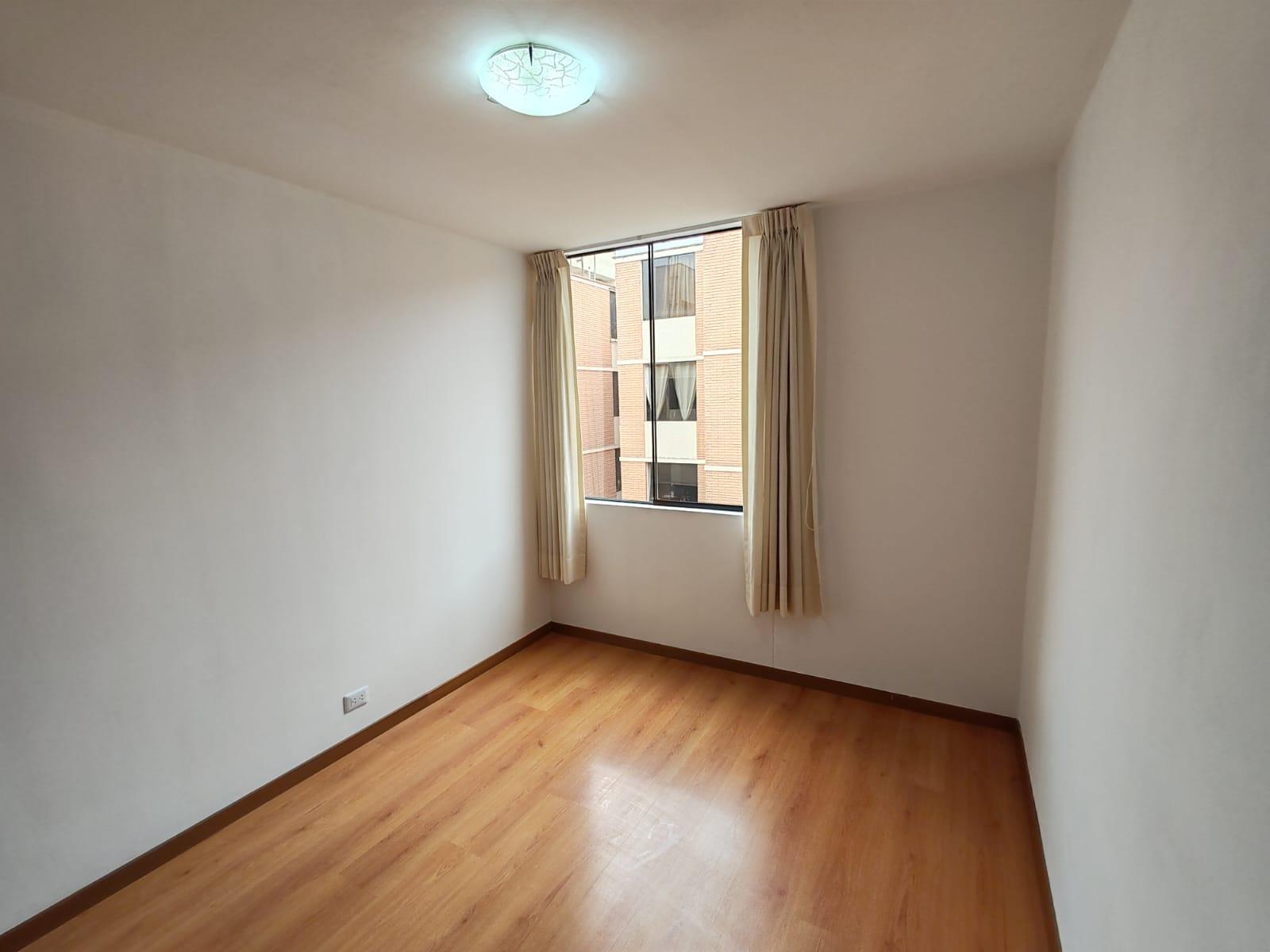 Imagen miniatura aebc512c-0e03-4a71-b9c9-719c02b8760c