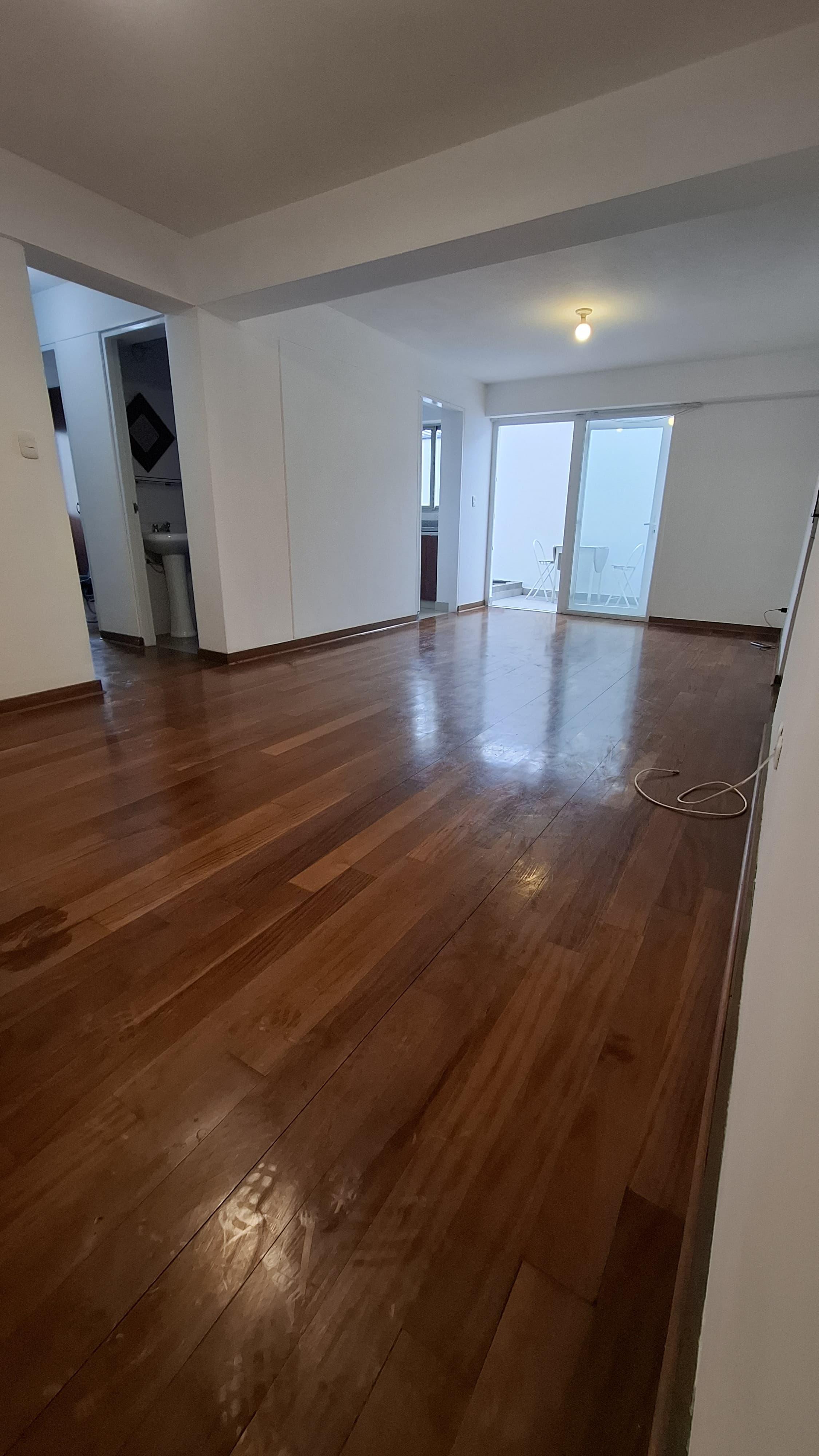 Imagen miniatura dac3c51d-980c-4ac1-8a04-3e7e8b23f2ff