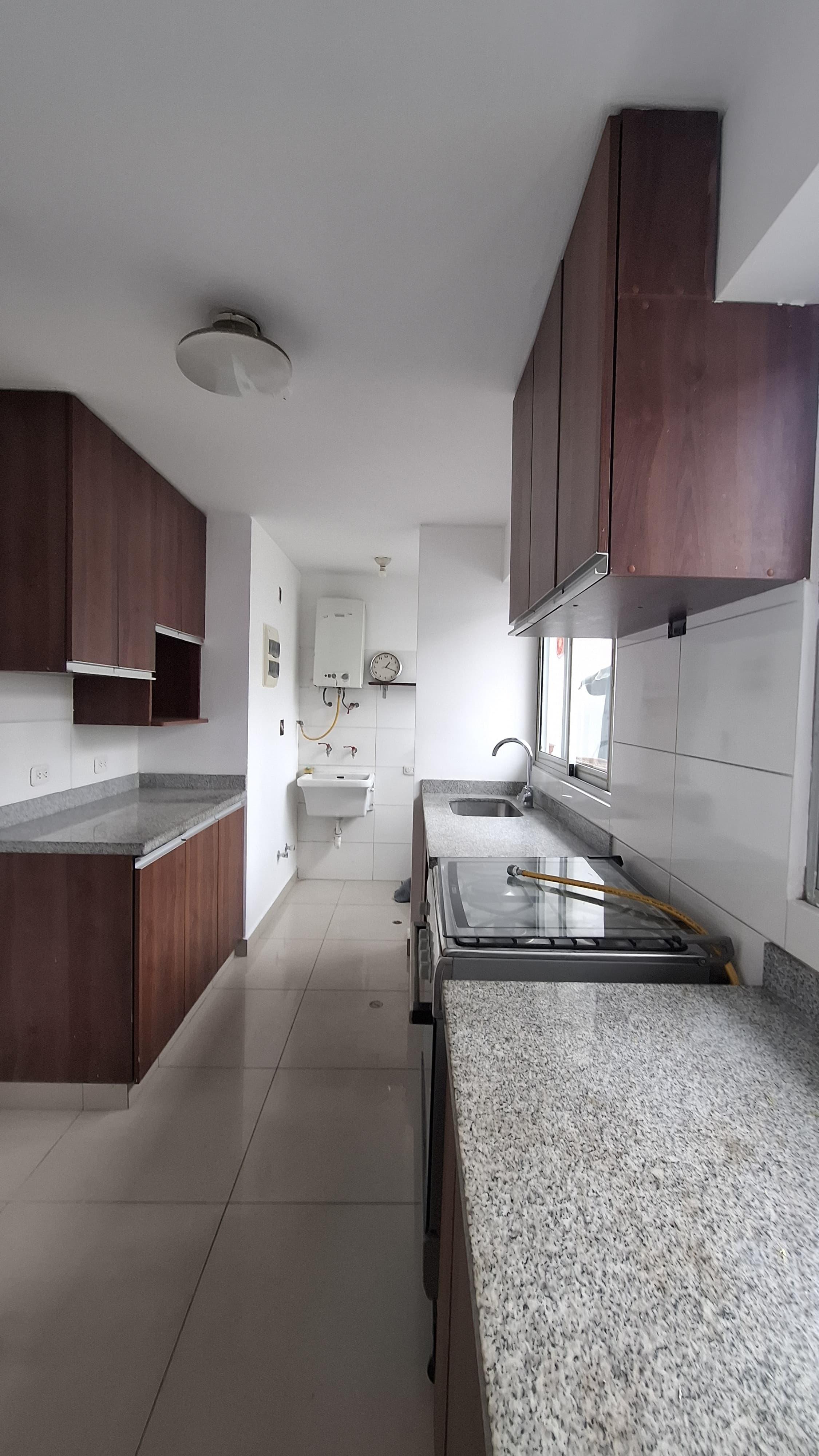 Imagen miniatura 1ee6e652-c2eb-42c8-ad3a-6684fdf76362