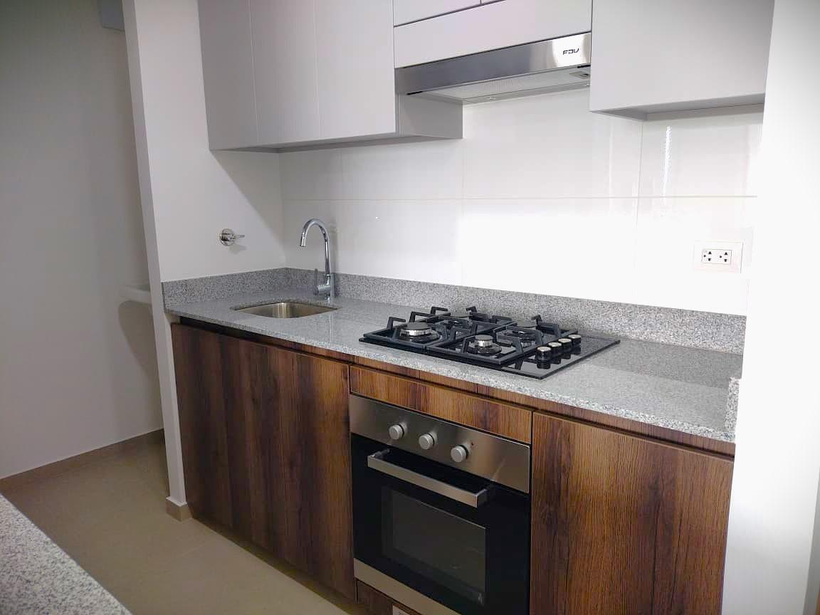 Imagen miniatura 83a1600b-f5e8-4f41-a8e5-13506f01e5dc