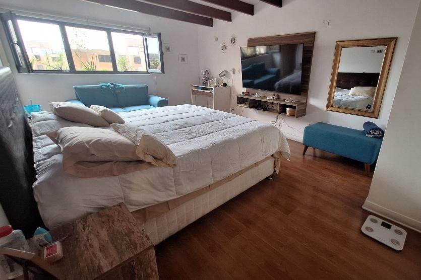 Imagen miniatura 022bd1d3-a3a0-463a-b3ce-e62111410a00