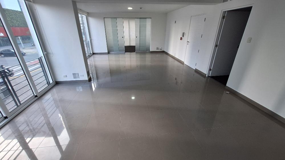 Imagen miniatura 74e98701-a2e1-4995-ae42-c6ae929a54d7