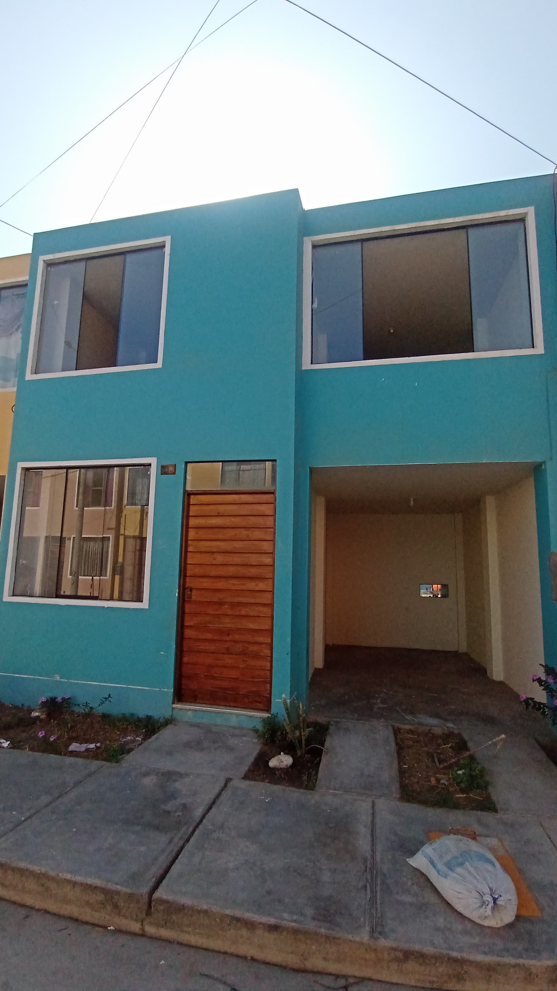 ALQUILER CASA AMOBLADA 3 DORMITORIOS - CONDOMINIO CERRADO - SEGURIDAD Y COMODIDAD